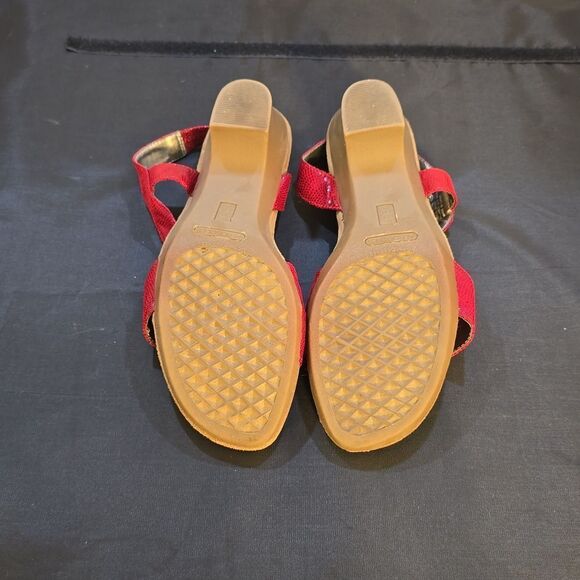 AEROSOLES WOMAN'S WITH ELASTIC BAND WEDGE SANDAL - Picture 12 of 13